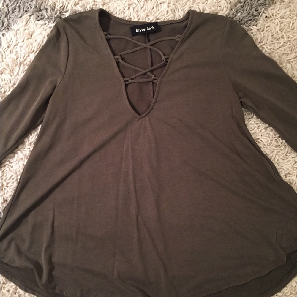 Style Rack Crisscross front top olive green